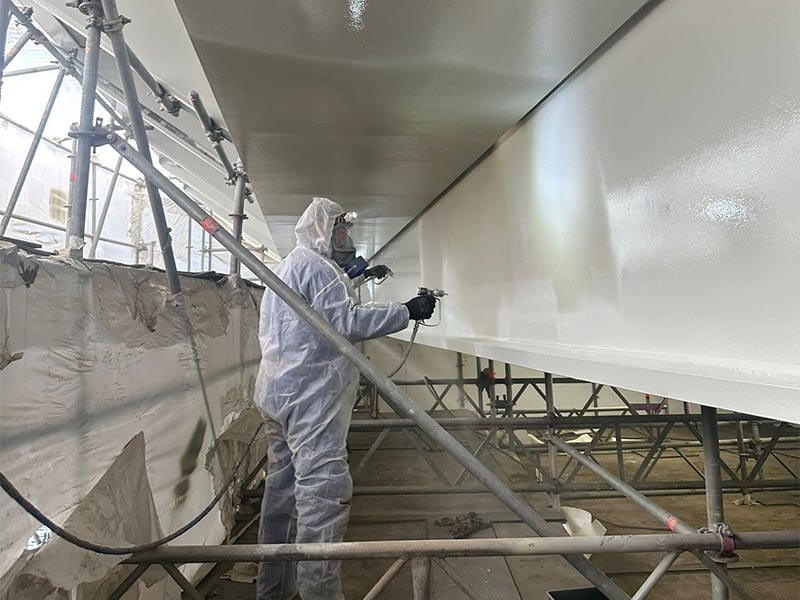 Je bekijkt nu Spoorbruggen stralen en conserveren Amsterdam Centrum